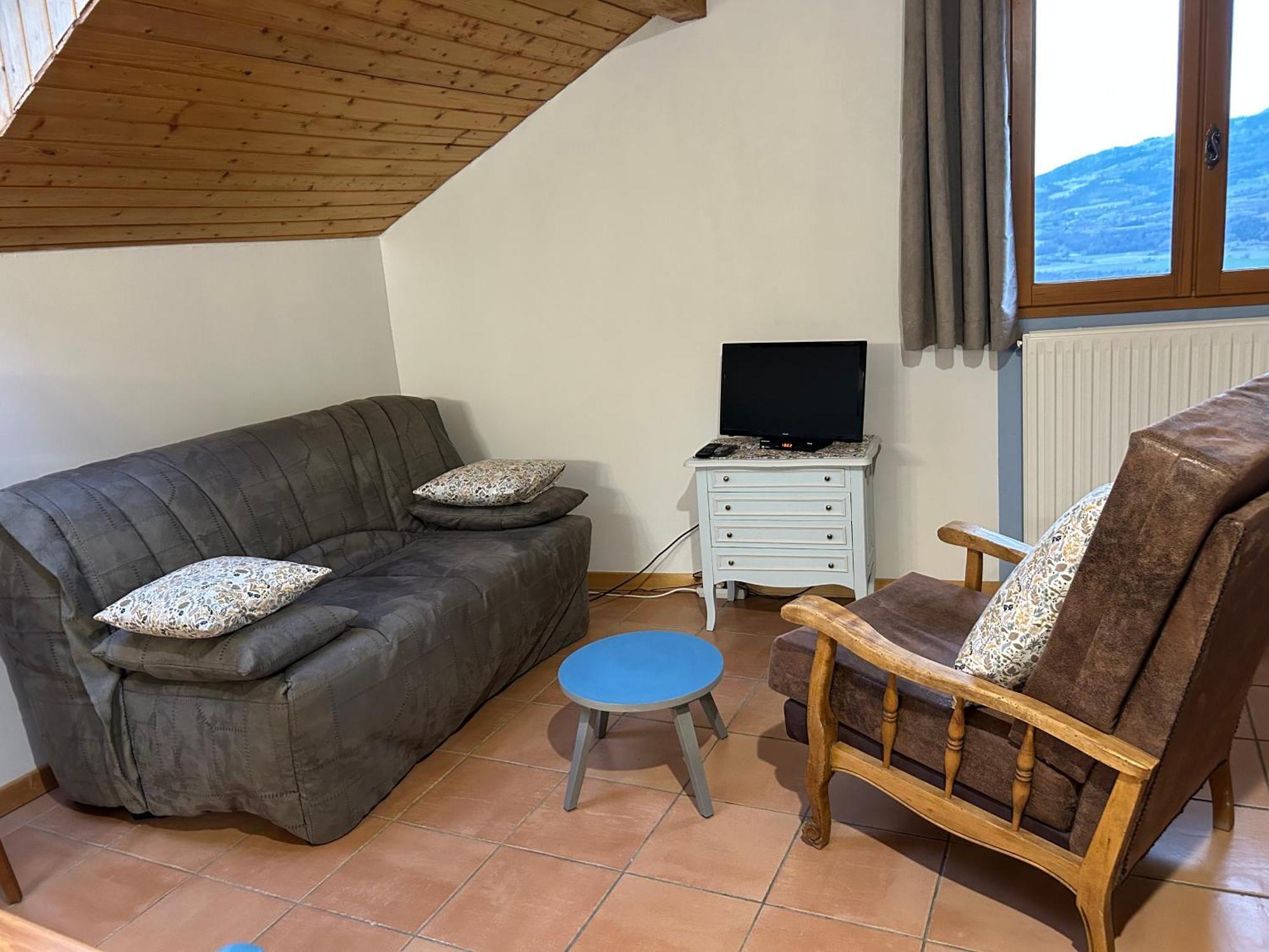 Le Petit Soleil Apartment Siguret Luaran gambar